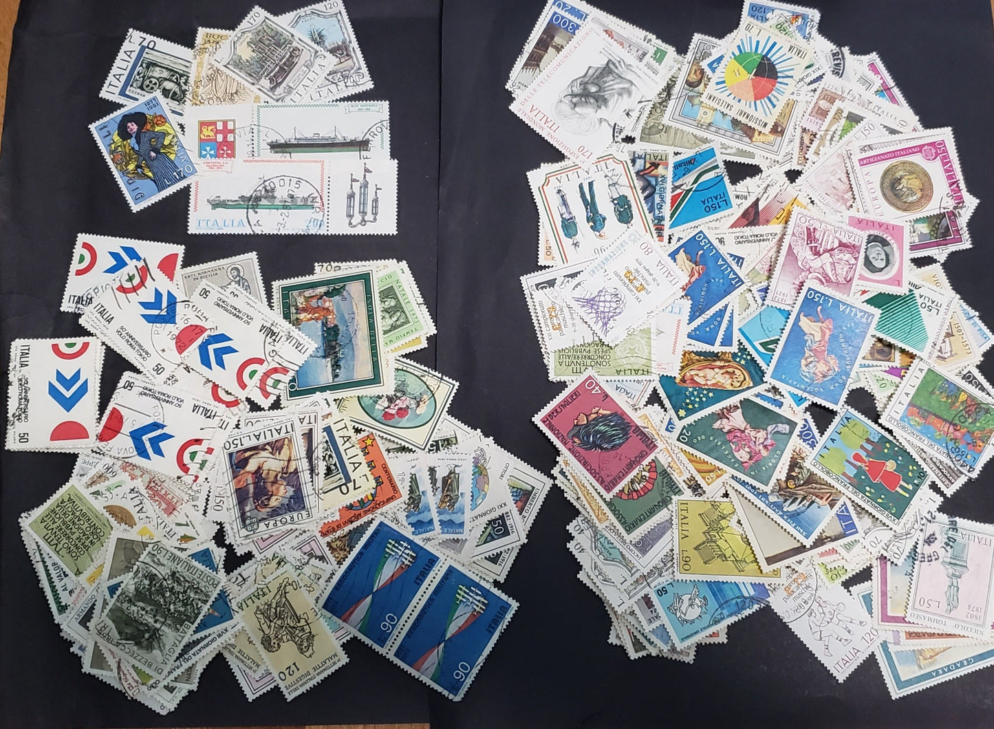 Lot 310 Italy 1970's Commemorative Issues, 250-300 F-VF Used Singles In Two Large Glassine Envelopes, Unchecked For Paper Fluorescence & Tagging Varieties, Ideal For Further Study
