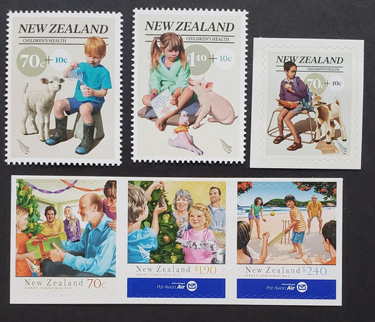 Lot 8 New Zealand SC#B209/2489 2013 Children's Health / Christmas Issues, 3 VFNH Singles And 1 Strip Of 3, Click on Listing to See ALL Pictures, 2017 Scott Cat. $13.4