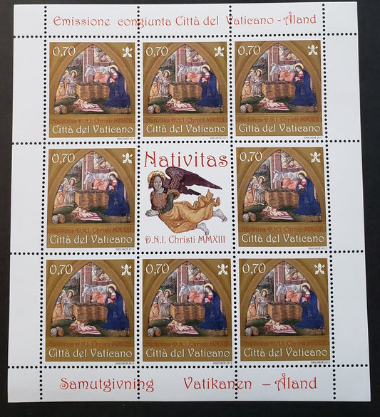 Lot 276 Vatican City SC#1549var 2013 Chirstmas Issue, A VFNH Sheet O 8 + Label, Click on Listing to See ALL Pictures, 2017 Scott Cat. $17