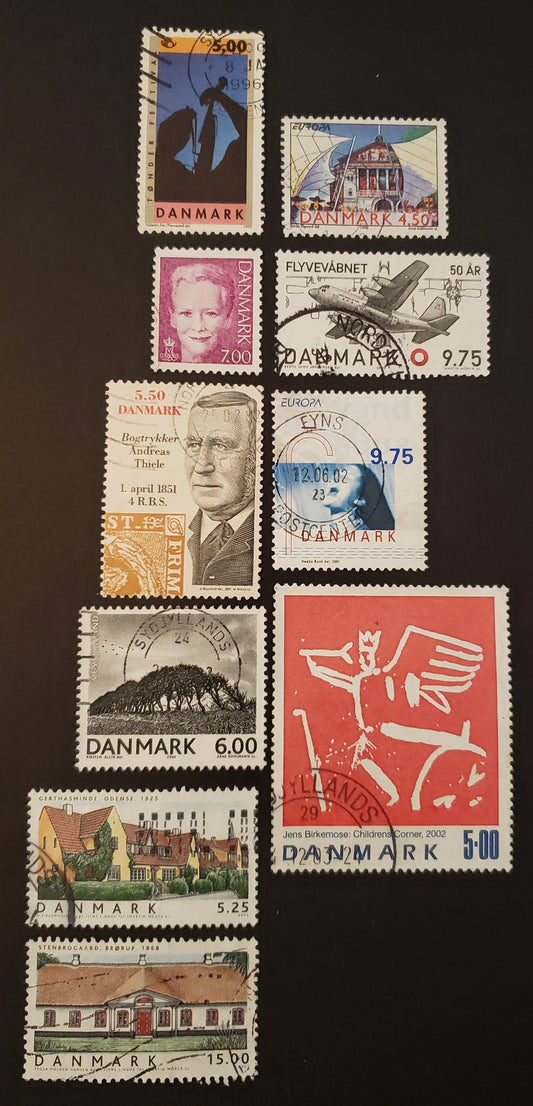 Lot 47 Denmark SC#1032/1261 1995-2003 Festivals / Danish House Architecture Issues, 10 F-VF Used Singles, Click on Listing to See ALL Pictures, 2017 Scott Cat. $21.65