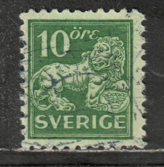 Lot 155 (C) Sweden Facit#144cbz SG#127 10 ore Green 1920-1926 Standing Lions Issues, type I, Perf 10, Unwatermarked, Sheet Margin Letters Wmk, A Fine Used Single, Click on Listing to See ALL Pictures, Estimated Value $100