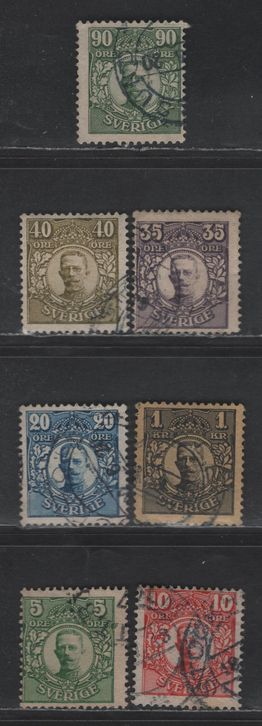 Lot 321 Sweden SC#77, 80, 83, 84var, 87-88, 93 (Facit 79bz, 82bz, 85bz, 96bz, 89bz, 90bza, 91bz) 5o - 1kr Green - Black on Yellow King Gustaf V, 1910-1919 King Gustaf V Definitives, 7 Fine Used Singles, Sheet Margin Wmks