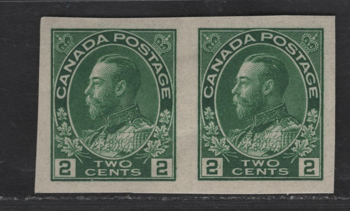 Lot 24 Canada #137 2c & 3c Green King George V, 1915-1924 Admiral Imperforate Issue, A VFOG Imperf Pair.