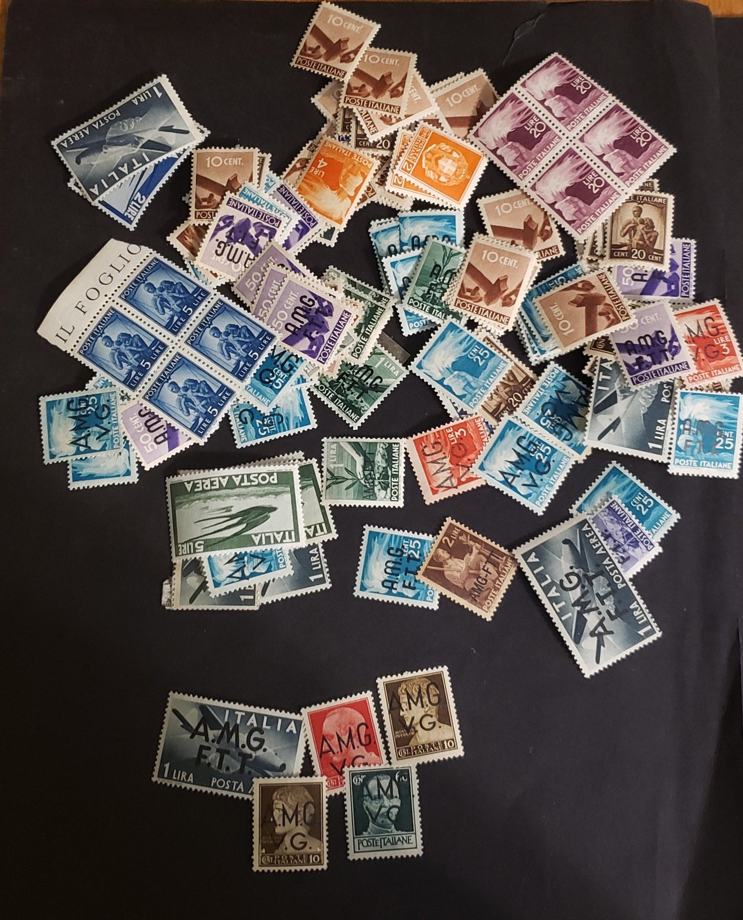 Lot 296 Italy  1945-1947 Reconstruction Definitive Issue, 100-125 Fine& VF OG & NH Singles In a Small Glassine Envelope, Unchecked For  Plate Flaws & Shades, Ideal For Further Study, Also Includes Italian Social Republic & AMG Overprints
