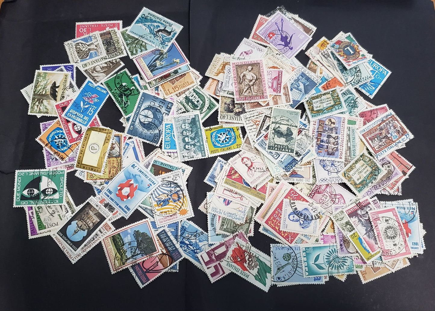 Lot 308 Italy 1956-1969 Commemorative Issues, 600-800 F-VF Used Singles In Three Large Glassine Envelopes, Unchecked For  Paper Fluorescence & Tagging Varieties, Ideal For Further Study