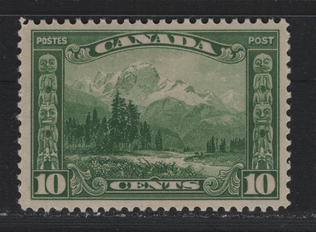 Lot 255 Canada #155 10c Green , 1928-1929 KGV Scroll Issue, A VFNH Single, ABN-M Paper