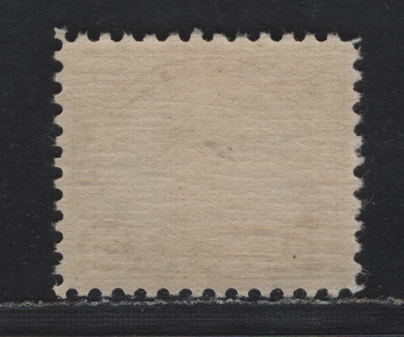 Lot 115 United States SC#699 25c Bright Emerald , 1931 4th Bureau Issue, A VFNH Single, Type 3 Gum Breaker Ridges, 24 Horizontal Gum Striations Per Inch
