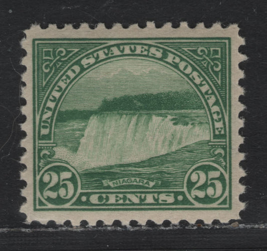 Lot 35 United States SC#568 25c Green , 1922-1926 4th Bureau Issue, A VFNH Single, Flat Plate Printing