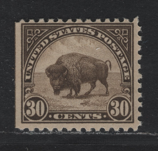 Lot 38 United States SC#569 30c Deep Olive Brown , 1922-1926 4th Bureau Issue, A VFNH Single