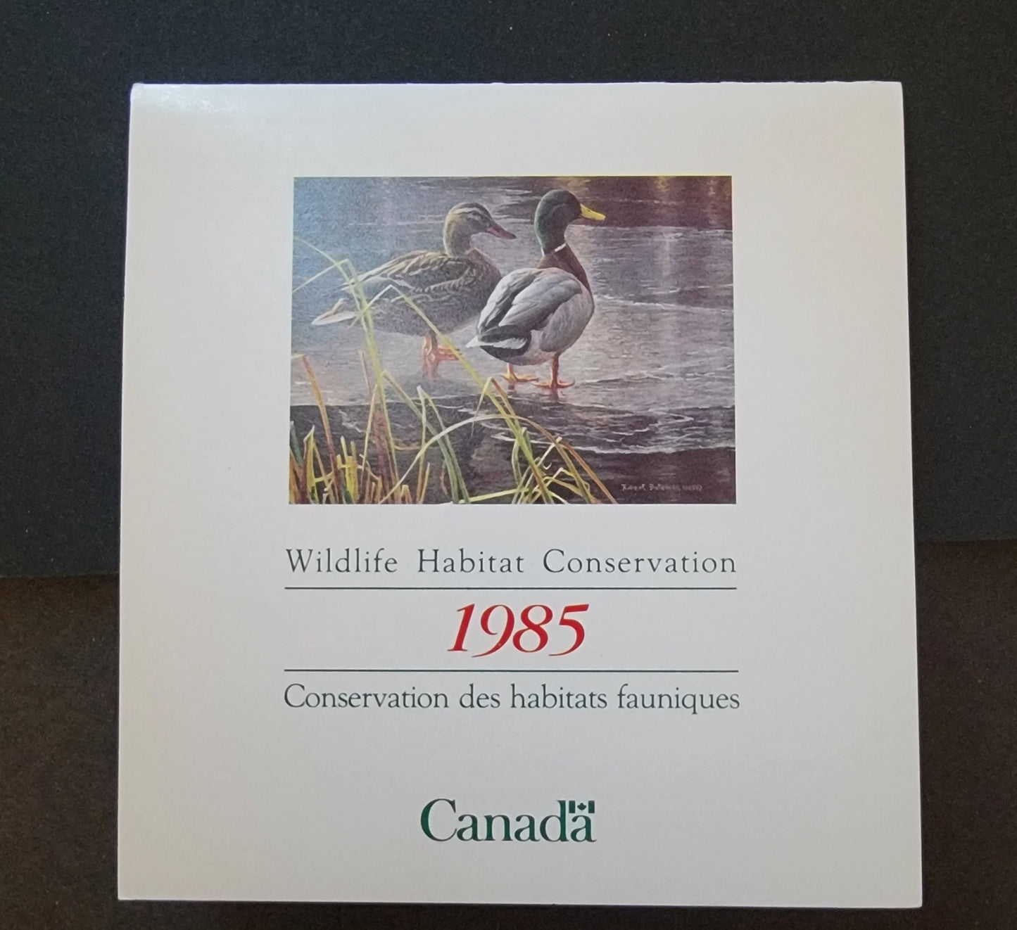 Lot 302 Canada  #FWH1 4 Multicoloured Mallards, 1985 Federal Wildlife Habitate Conservation Issue, A VFNH Complete Booklet LF Inside Cover, DF Stamp