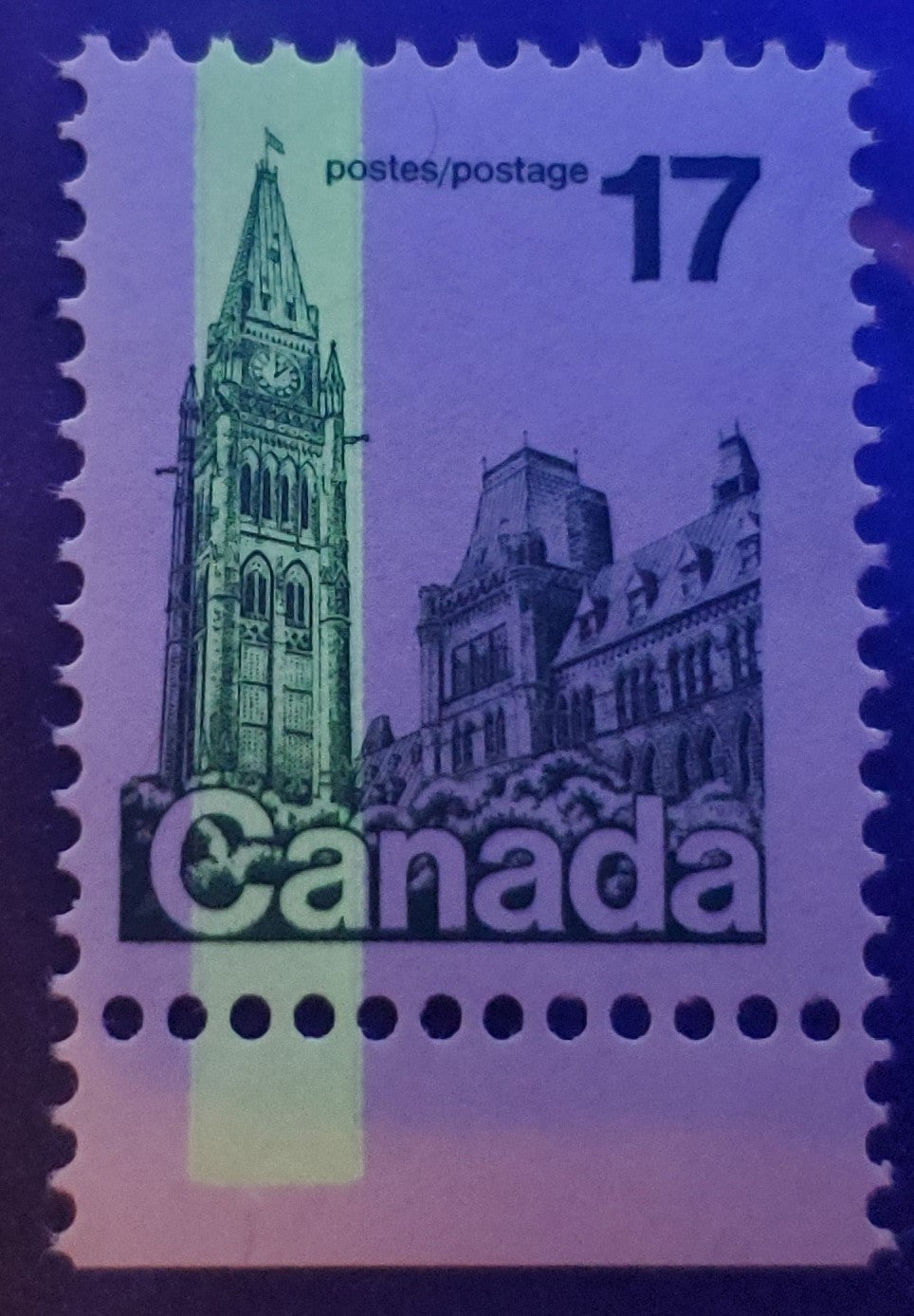 Canada #790T2  17c Dark Green Parliament Buildings, 1977-1982 Floral and Environment Issue, A FNH Single With G2aC Tagging Error on LF Paper