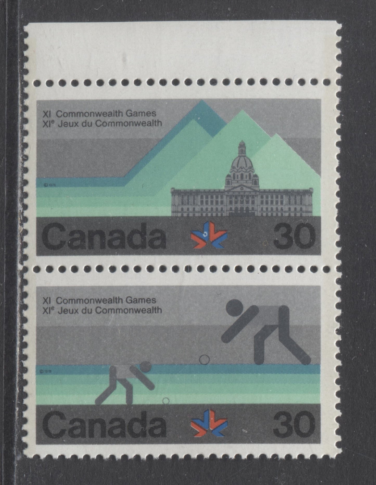 Canada #762a 30c Multicolored Lawn Bowling, 1978 Commonwealth Games, A FNH Vertical Pair With Donut On Commonwealth Games Symbol