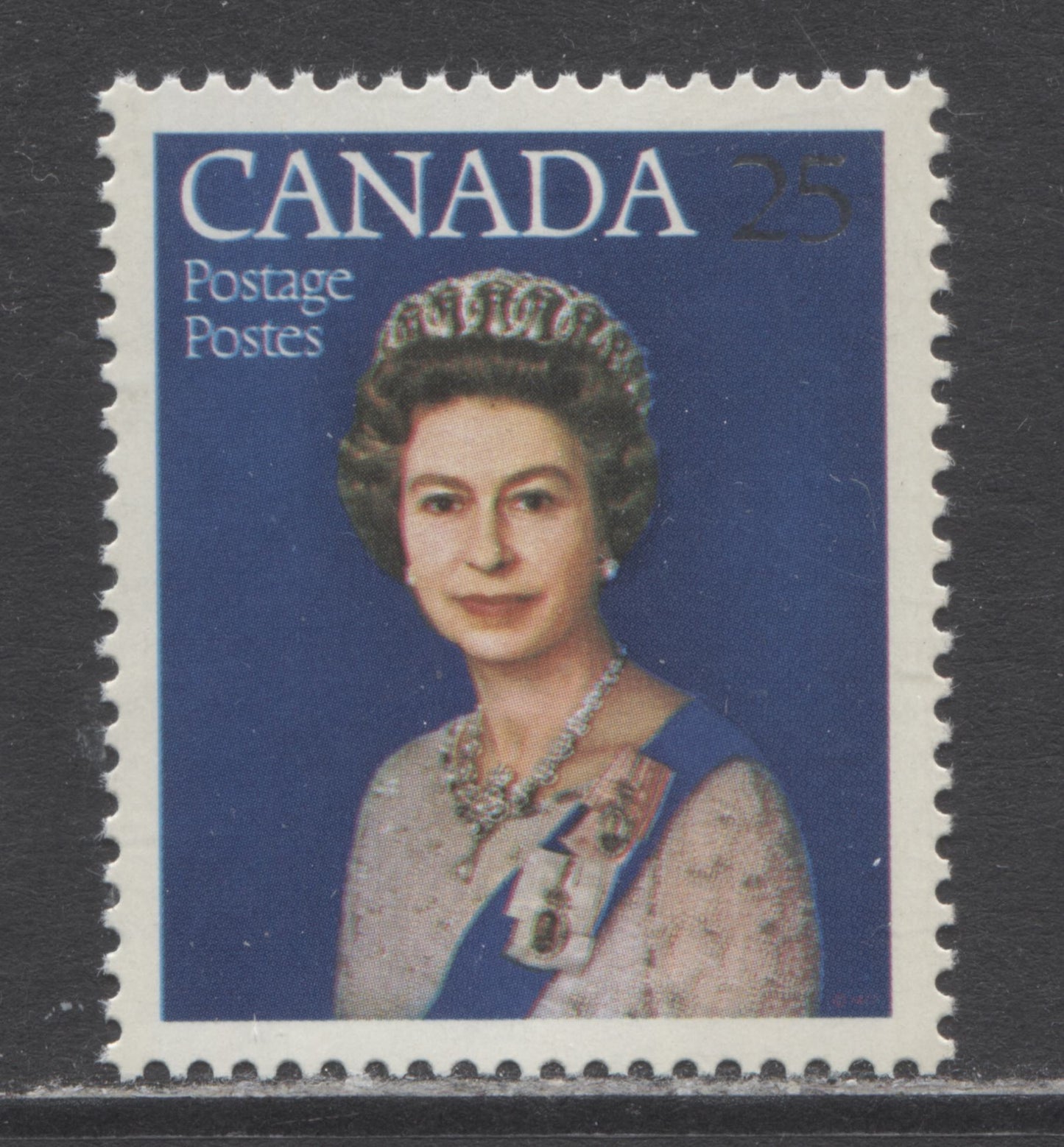 Canada #704iivar 25c Silver & Multicolored Queen Elizabeth II, 1977 Silver Jubilee Issue, A VFNH Single With Blurry Inscription Due To Color Shift, DF-fl Paper